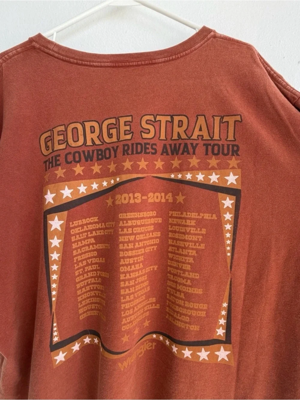 Wrangler Brown George Strait Graphic Short Sleeve Tee